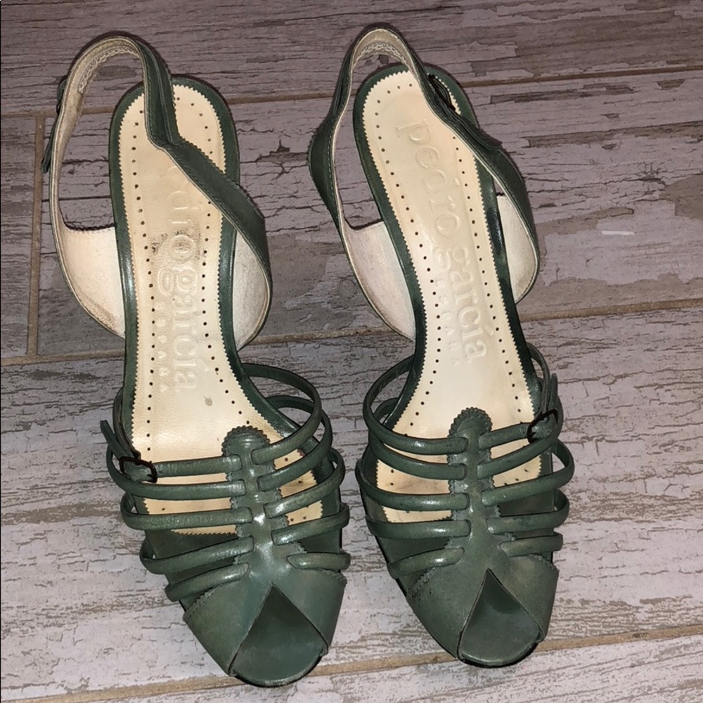 Pedro Garcia neutral green color sandals.